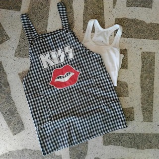เอี๊ยม+เสื้อกล้าม