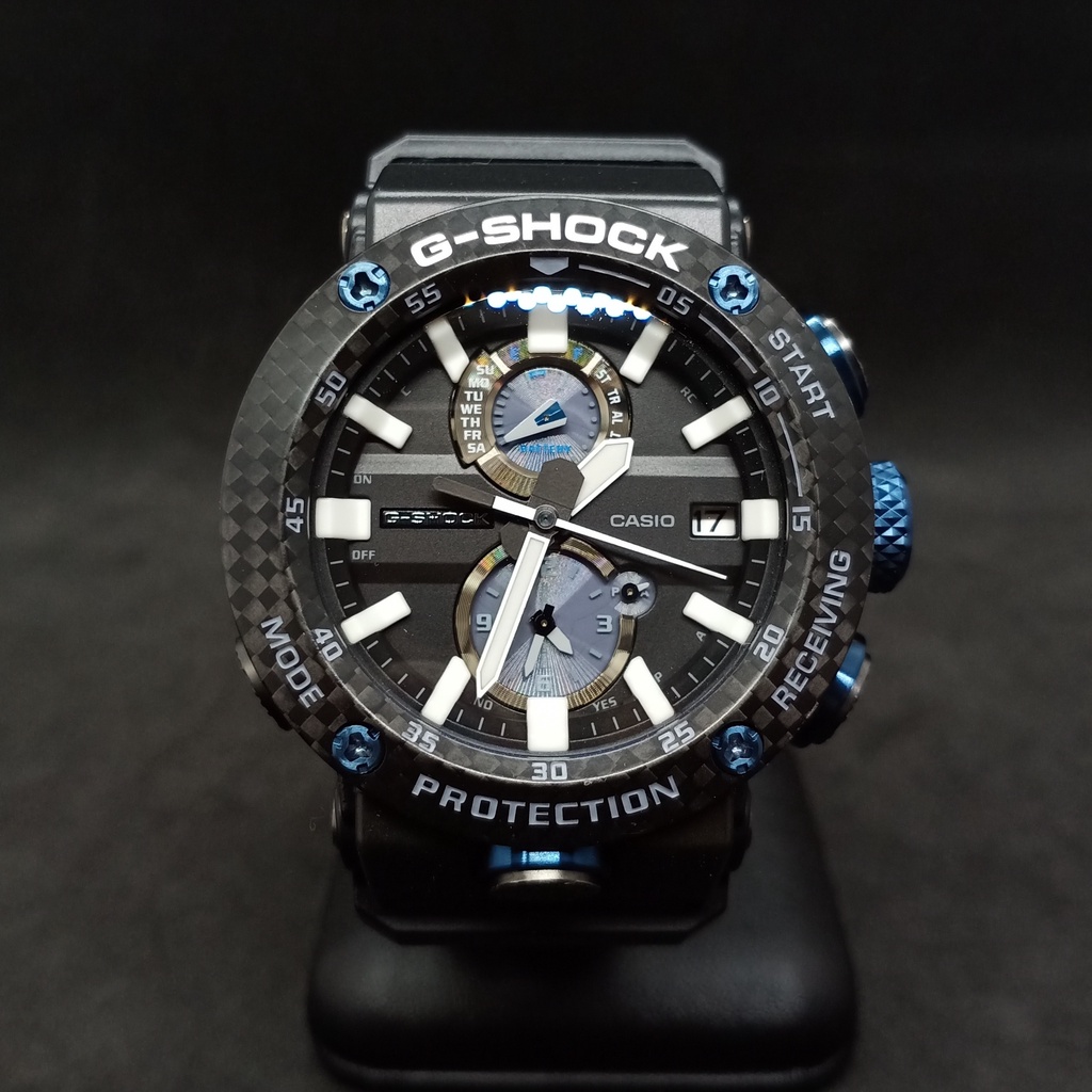 นาฬิกา CASIO G-Shock มือสอง ของแท้ !!🔥 Gravity Master GWR-B1000-1A1DR ~ Black &amp; Blue Carbon Fiber 🔥