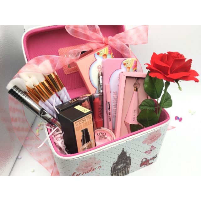 Lover vintage set เซตเครื่องสำอาง