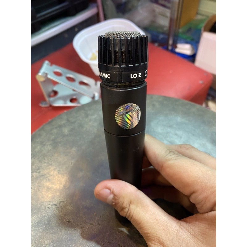 Shure Sm57 ไมค์dynamic จ่อตู้กีตาร์ มือสอง ของแท้มหาจักร