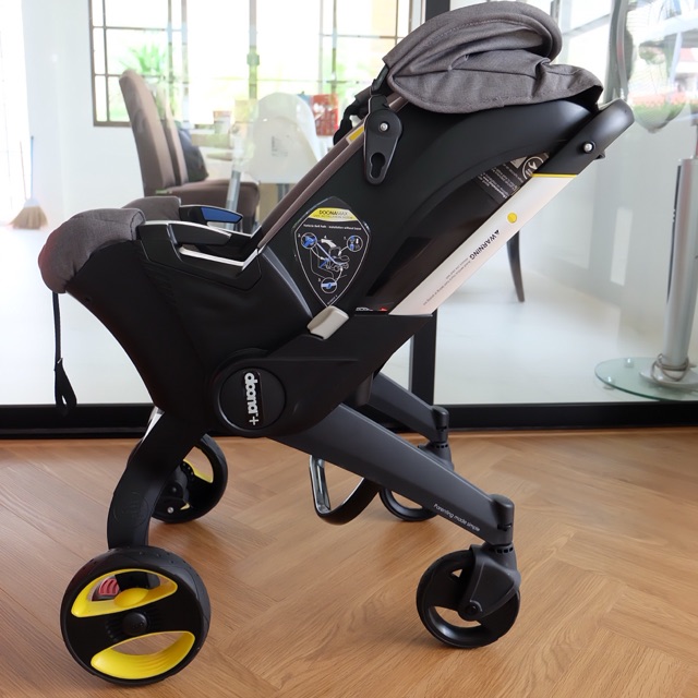Doona รถเข็นเด็ก carseat (มือสองสภาพดีมาก)