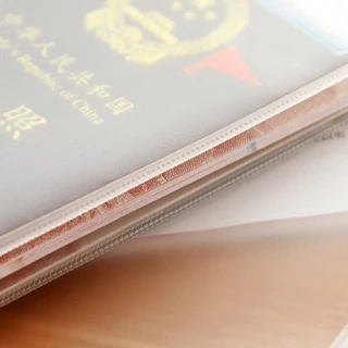 [ลดชัวร์] ปกพาสปอร์ต ซองใส่พาสปอร์ต เกรดดี กันน้ำ เคสพาสปอร์ต Passport ปกหนังสือเดินทาง ปกสมุด ส่งไว ออกใบกำกับภาษีได้