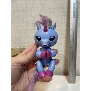 unicorn fingerlings 003 สีม่วง สภาพ95% ของแท้