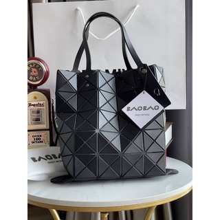 Baobao Issey Miyake tote Bag 6x6 กระเป๋า Tote