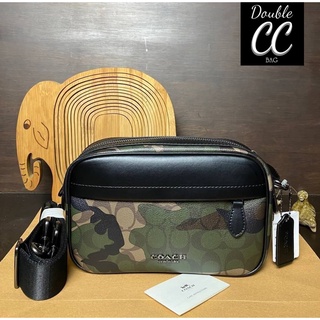 (แท้ 💯%‼ Factory) Coach F67326 Graham Crossbody In Signature Canvas With Camo