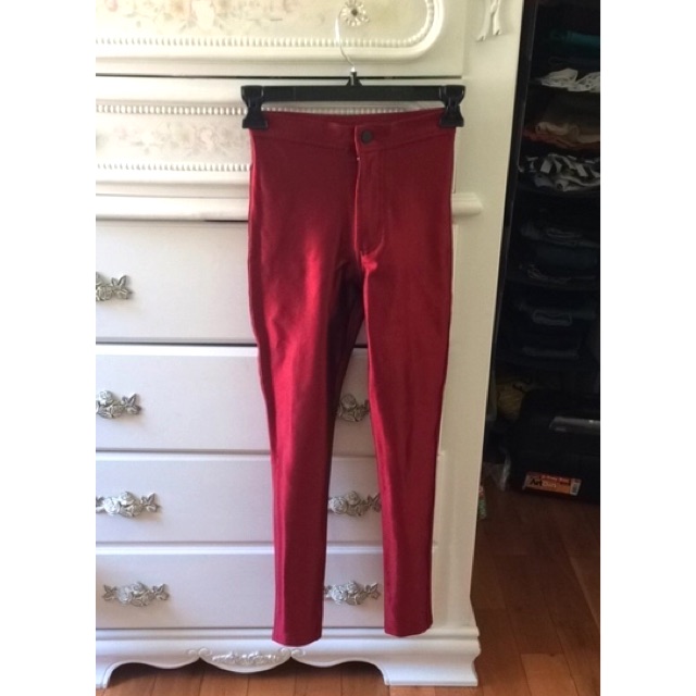 Disco pants สี cranberry