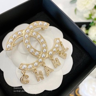 Chanel Brooch เข็มกลัดมุกชาแนล งานOri  1:1 ค่ะ คอลล่าสุดงานน่าร๊ากกก ดูดี  งานสวยมากกกกกทุกแบบคะ