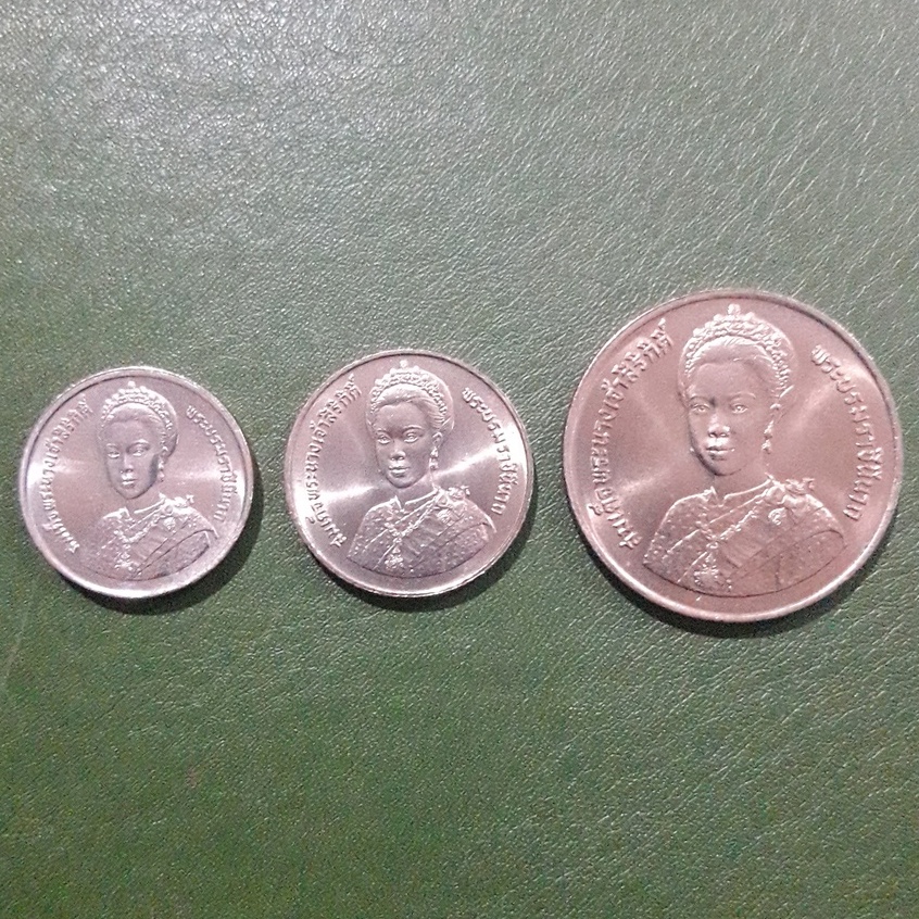 ชุดเหรียญ 2 บาท-5 บาท-10 บาท ที่ระลึก 5 รอบ สมเด็จพระนางเจ้าสิริกิติ์ ไม่ผ่านใช้ UNC พร้อมตลับทุกเหรียญ