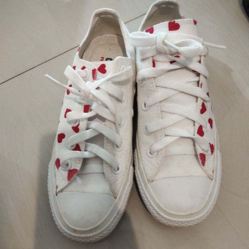 รองเท้า white atelier by converse react all star allwhite สีขาว 1ck315 size 3 USA เพนท์ลายหัวใจ จากญี่ปุ่น