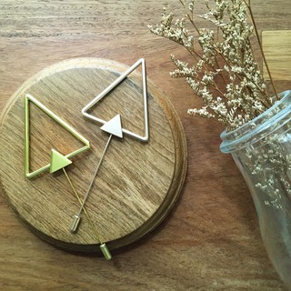 พิน/เข็มกลัดสามเหลี่ยม Double Triangle Lapel Pin/Brooch สำหรับติดเสื้อ เดรส สูท