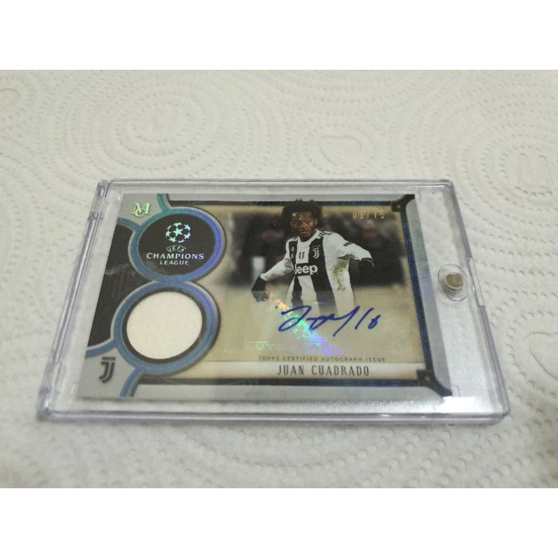 การ์ดบอล 2018-19 Topps Champions League Museum Jersey Auto Card : Juan Cuadrado #41/75