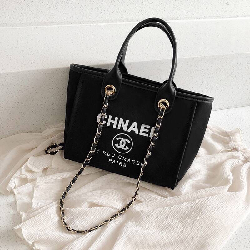 กระเป๋า Chanel ถือได้ สะพายข้างได้