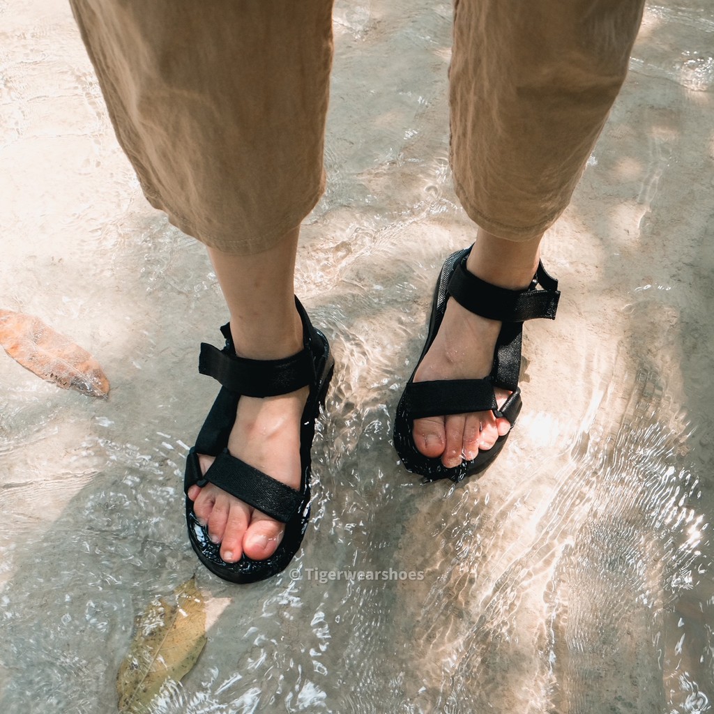 shoe station tiger town