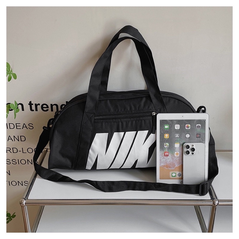 (พร้อมส่งจากไทย)กระเป๋าเดินทาง สายมินิมอลไม่ควรพลาด
