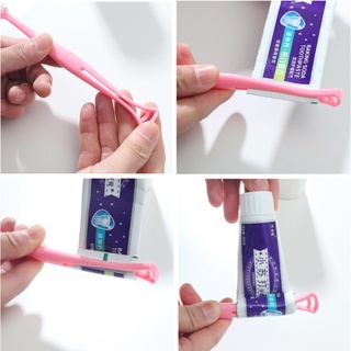 1 เซ็ท 8 ชิ้น A906มีที่แป นแปรงสีฟันผู้ใหญ่ แปรงสีฟันขนนุ่ม Toothbrush