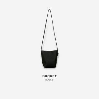 BUCKET BAG  BLACK C / RUST BRAND