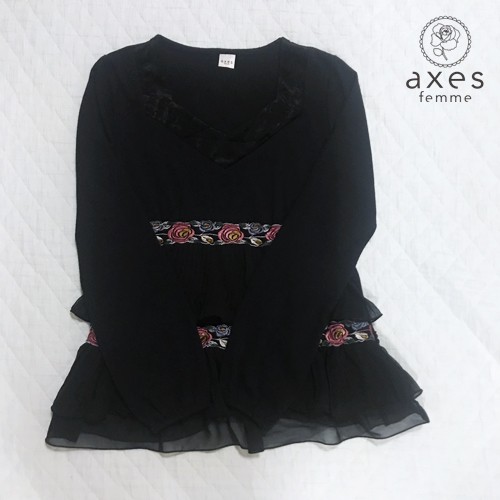 เสื้อ axes femme ไซส์ M