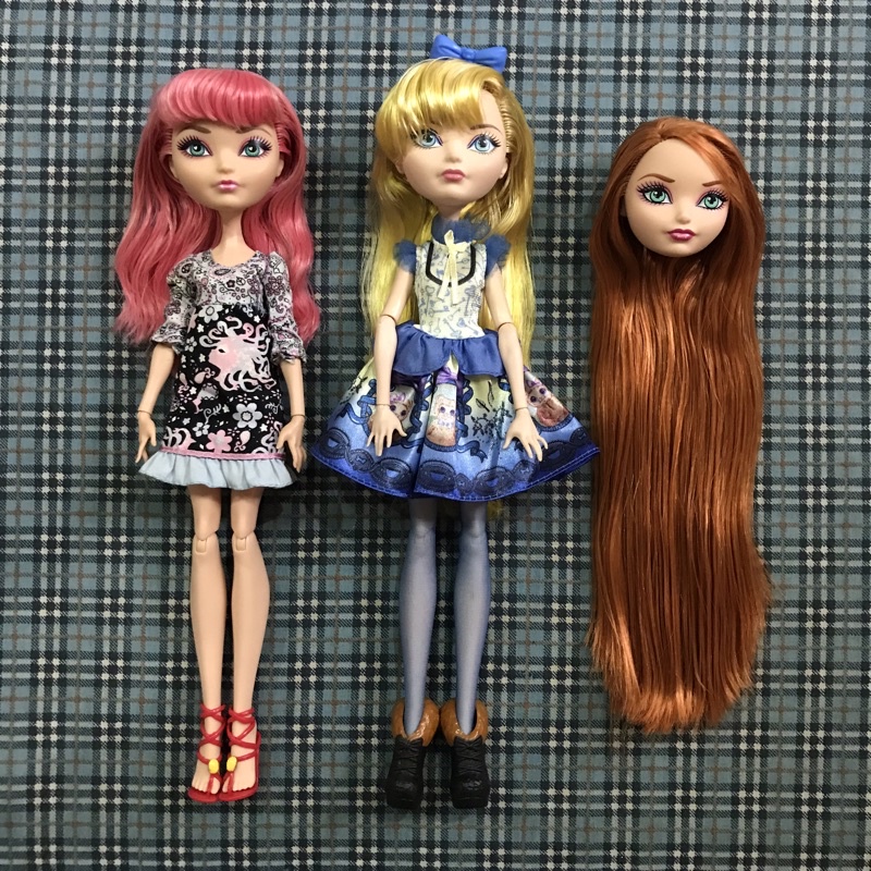 Ever After High Dollของแท้มือสองสภาพดี