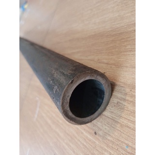 ท่่อเหล็ก steel pipe  OD 32 mm. ID 20 mm. ไม่มีตะเข็บเหล็กแข็ง เหล็กแกนเพลา  ขนาด ใน 20 มิล โตนอก 32มิล ยาว 200 cm.