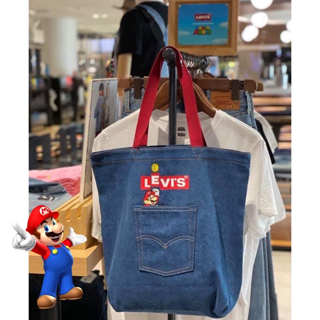 กระเป๋าผ้ายีนส์ Levi’s® x Super Mario™  คอลเลคชั่นใหม่ ของแท้ 100% ราคาตามป้ายไม่บวกเพิ่ม