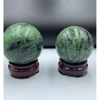 Ruby zoisite ball for decoration ทับทิมซอยไซท์