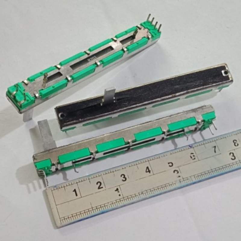 (ใส่โค้ดPEPE333 ลดเพิ่ม 15%)B20K 6ขา B203 20KB (แพ็ค5ตัว)วอลลุ่มสไลต์ ตัวยาว7.5CM VRสไลต์ ตัวต้านทาน