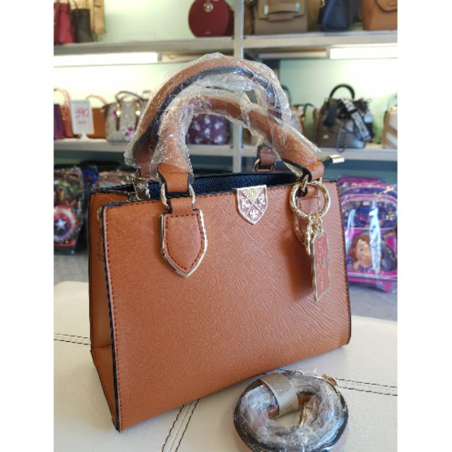 Sale 390 กระเป๋าสะพาย karaya