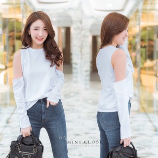 เสื้อยืดดีไซน์เก๋เปิดไหล่👒Open Shoulder Tee👒