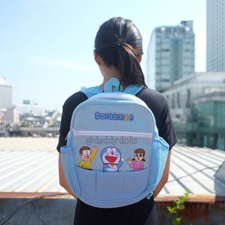 กระเป๋าเป้ สี่เหลี่ยม Doraemon โดเรม่อน และเพื่อน 12นิ้ว