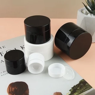 ราคาถูกคุณภาพดี กระปุกครีม ตลับครีม ทรงกลมสีพาสเทล 2ชั้น 15/30/50/100/120 g พร้อมส่งในไทย ขาว/ดำ