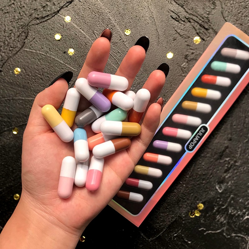 capsule lipstick set