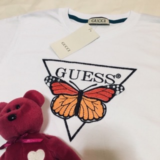 💥เสื้อยืดคอกลมสีขาว งานปัก GUESS✨