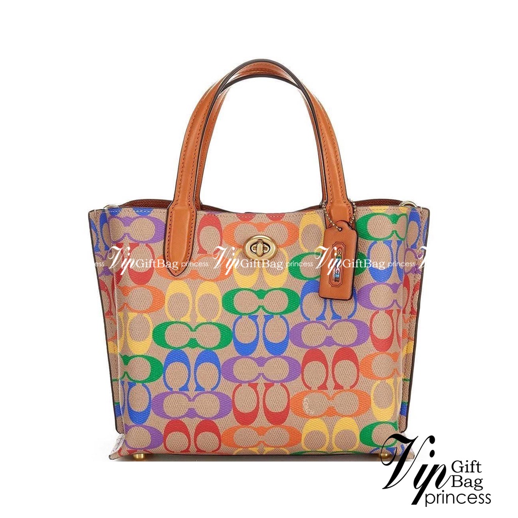 COACH CA102 WILLOW TOTE 24 IN RAINBOW SIGNATURE CANVAS ไปให้สุดกับความเลิศของลวดลายสายรุ้ง ที่แต่งแต