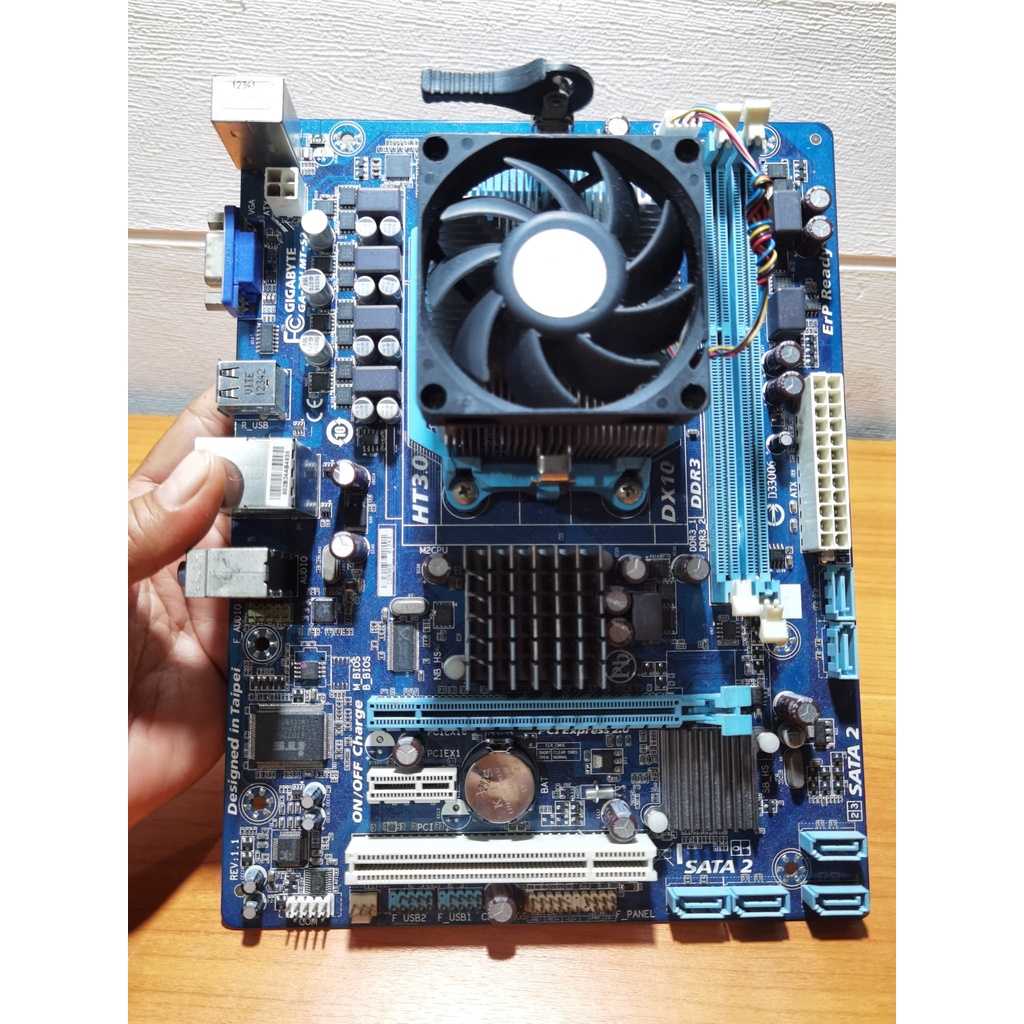 ชุดเซต AMD FX 6300 3.50 Ghz (6/C 6/T) พร้อมเมนบอร์ดGIGABYTE ถูกและดี