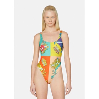 NEW💥(พร้อมส่งค่ะ)Versace Graffiti Onepiece ชุดวันพีชเว้าลายลายคอลเลคชั่นล่าสุด