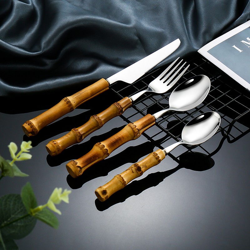 ไม้ไผ่จับชุดช้อนส้อมสแตนเลสไม้ช้อนและส้อมชุดมีด Minimalist Dinnereware ไม้ไผ่ช้อนส้อมชุดบนโต๊ะอาหาร