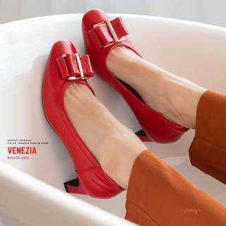 รองเท้าหนังแกะ รุ่น Venezia Rouge Red color (สีแดง)