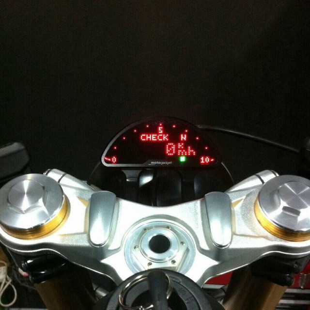 Motogadget - Motoscope pro BMW R9T เป็นไมล์ digital