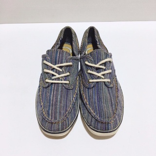 Kedsผ้าใบแฟชั่นสตรีทสภาพดี