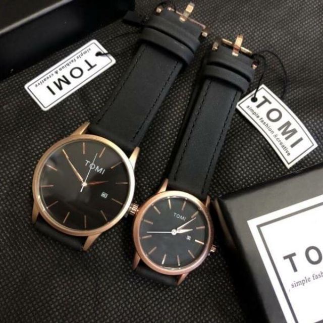 นาฬิกาคู่ ชาย-หญิง นาฬิกา casio TOMI(โทมิ) แท้ 
🔸️ นาฬิกาคู่รัก 🔹️ สายหนัง 🔸️ มีช่องบอกวันที่ ✅ กันน้ำ 《 พร้อมกล่อง