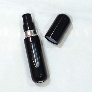 ขวดสเปรย์ใส่น้ำหอมพร้อมปั๊มในตัว​ ขนาด​ 5  ml พร้อมส่ง