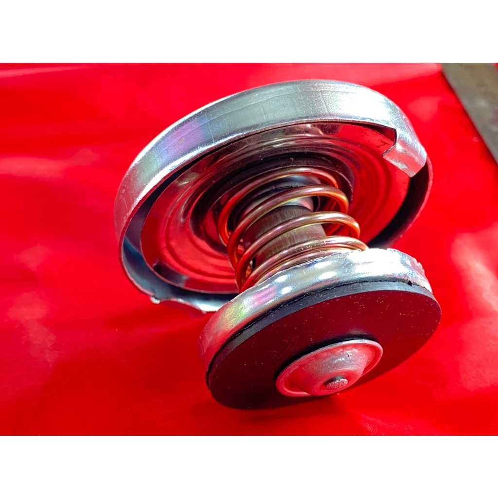 ฝาปิดหม้อน้ำ ISUZU ฝาหม้อน้ำใหญ่ I/S รถใหญ่ รถบรรทุก รุ่น ทั่วไป พร้อมยาง สปริง ฝาปิด หม้อน้ำ รถบรรท