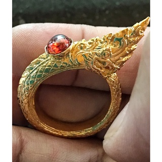 แหวน  เพชรพญานาค หลวงปู่ประสิทธิ์ เจ้าแห่งลุ่มน้ำโขงปี 2555  สีแดง (แดงทับทิม)สมหวัง สุข เจริญโอกาสความสำเร็จ