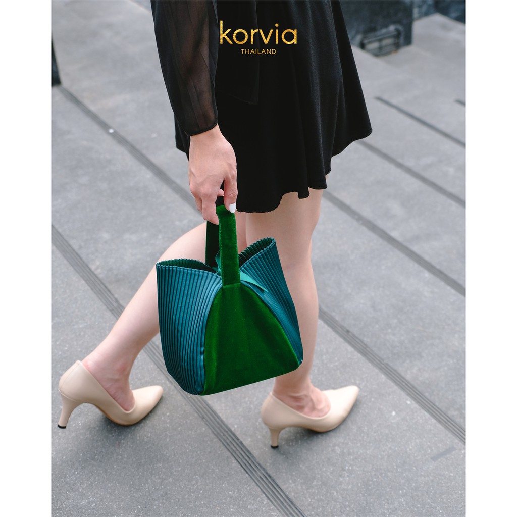 Korvia Dumpling bag กระเป๋าพลีททรงขนมจีบ กระเป๋าถือ กระเป๋าใบเล็ก ของขวัญวาเลนไทน์