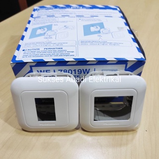 Panasonic WIDE SERIES สวิตช์และกรอบเอาท์เล็ต