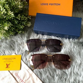 แว่นตากันแดด Louis vuitton ทรงเหลี่ยม งานเจาะเลนน์ พร้อมส่ง