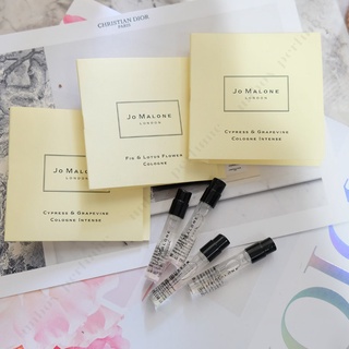 JO MALONE LONDON Cologne Vial Sample 1.5 ml body wash sample แบบหลอดพกพาหัวสเปรย์ พร้อมชองกระดาษ