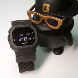 นาฬิกาคาสิโอ CASIO G-SHOCK Linited BlackoutBasicNilonbandseriesรุ่นDW-5600BBN-1A