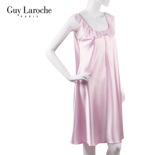 Guy Laroche GN4C42  ชุดนอนผ้าซาตินของแท้ เกรด A กระโปรงสั้น แต่งด้วยลูกไม้ หน้า หลัง ของแท้ เกรดๅA