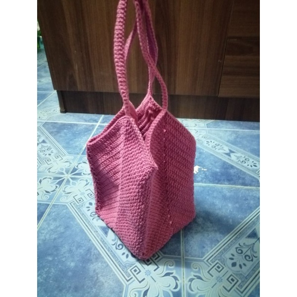 กระเป๋าถักเชือกฟอกทรงสี่เหลี่ยมสีชมพูกลีบบัว